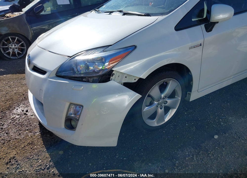 2010 TOYOTA PRIUS V VIN: JTDKN3DUXA0066890