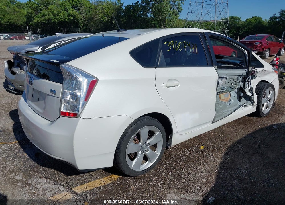 2010 TOYOTA PRIUS V VIN: JTDKN3DUXA0066890