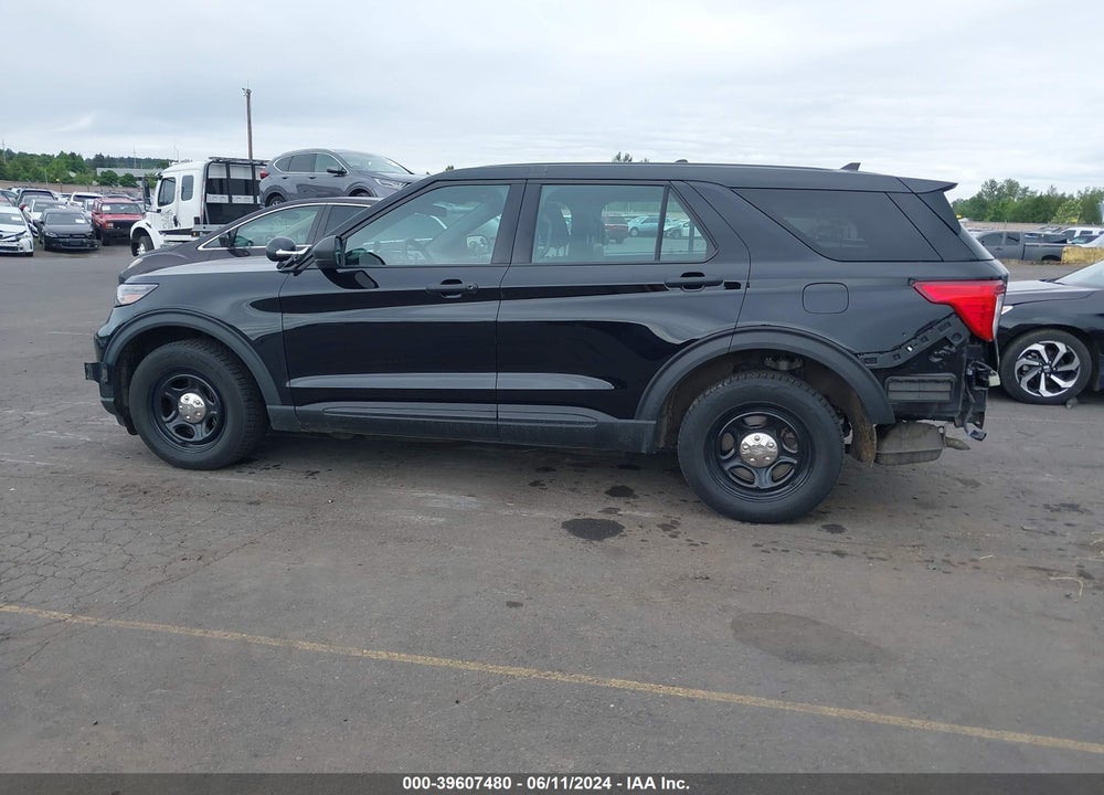 2021 FORD POLICE INTERCEPTOR UTILITY VIN: 1FM5K8AW8MNA07140