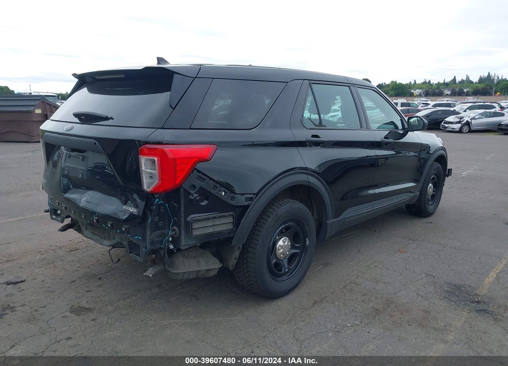 2021 FORD POLICE INTERCEPTOR UTILITY VIN: 1FM5K8AW8MNA07140