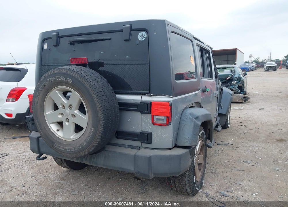 2015 JEEP WRANGLER UNLIMITED SPORT VIN: 1C4BJWDG0FL676939