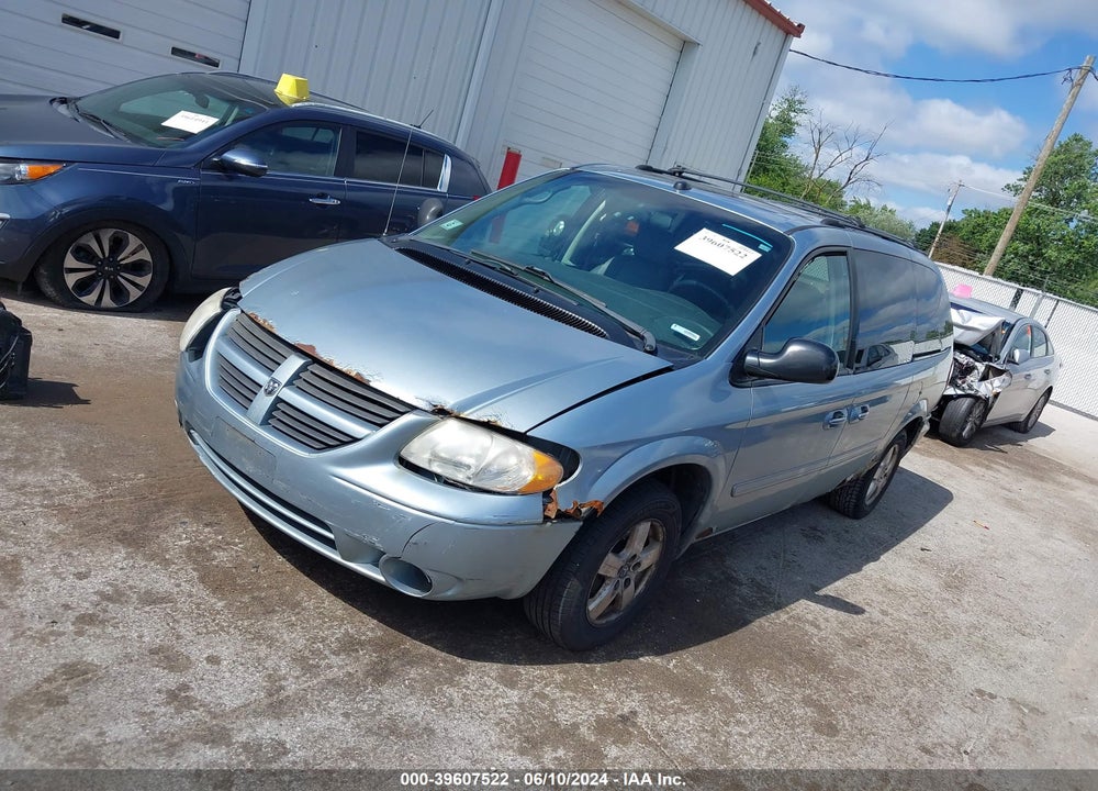 2005 DODGE GRAND CARAVAN SXT VIN: 2D4GP44L85R574027