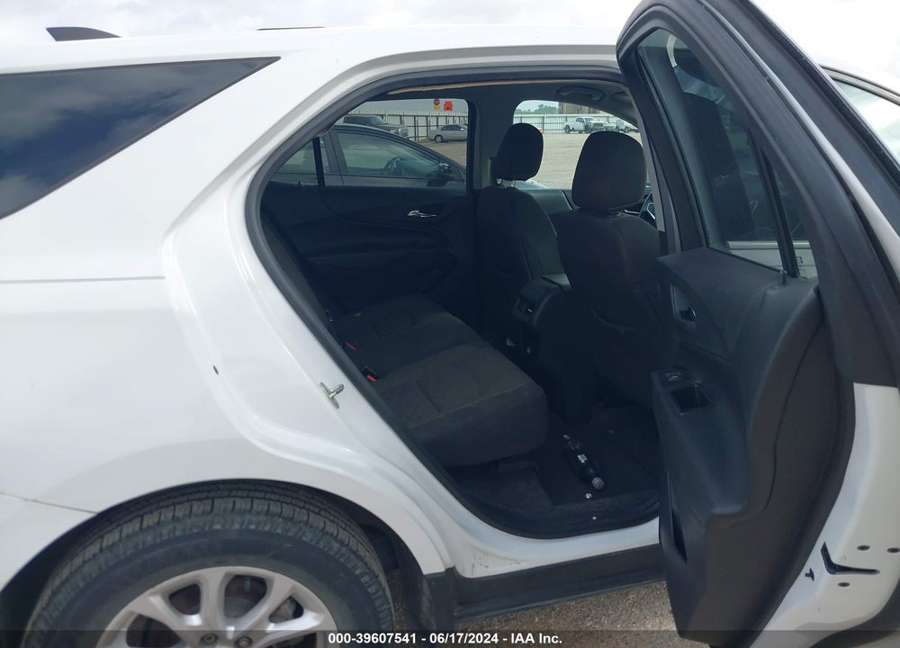 2018 CHEVROLET EQUINOX LT VIN: 2GNAXSEV7J6311277