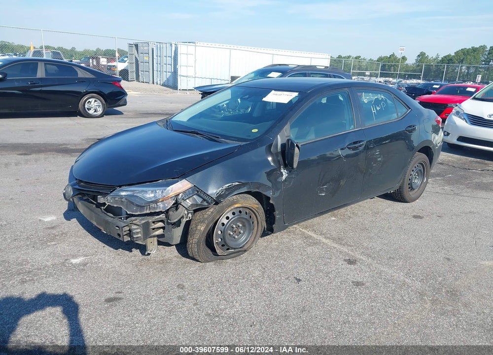 2018 TOYOTA COROLLA LE VIN: 5YFBURHE4JP753541