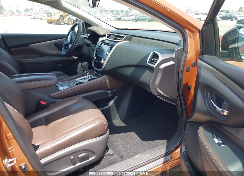 2016 NISSAN MURANO PLATINUM VIN: 5N1AZ2MH2GN116234