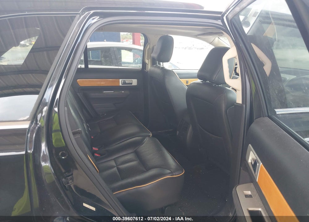 2010 LINCOLN MKX VIN: 2LMDJ8JC3ABJ01958