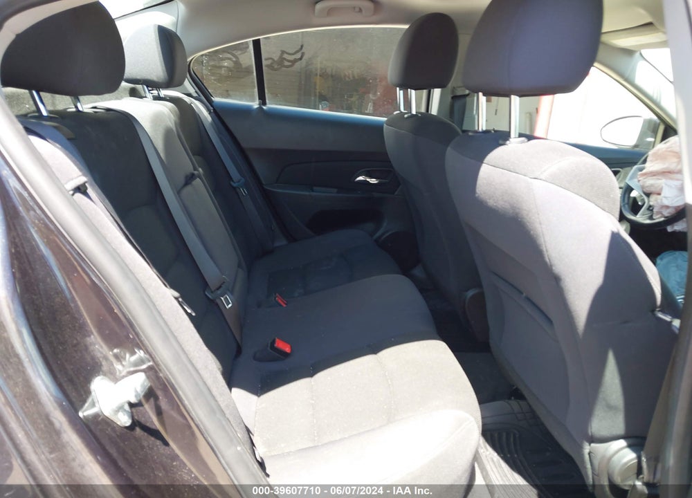 2014 CHEVROLET CRUZE 1LT AUTO VIN: 1G1PC5SB0E7162106