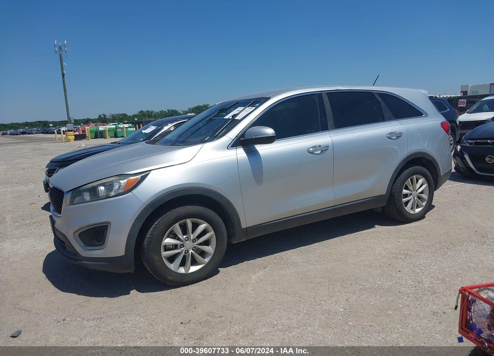 2016 KIA SORENTO 2.4L L VIN: 5XYPG4A3XGG118975