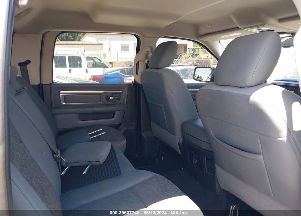 2017 RAM 1500 BIG HORN 4X4 5'7 BOX VIN: 3C6RR7LT3HG681801