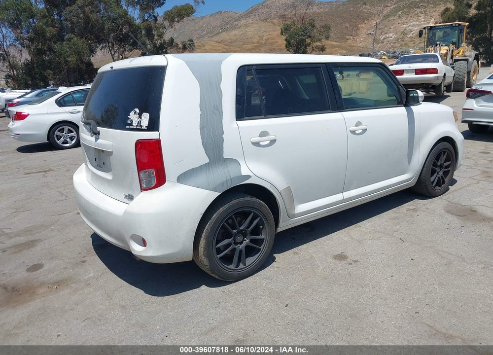 2012 SCION XB VIN: JTLZE4FE8CJ017604