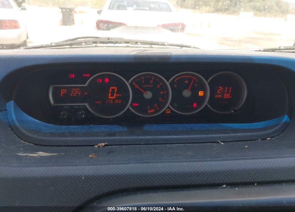 2012 SCION XB VIN: JTLZE4FE8CJ017604