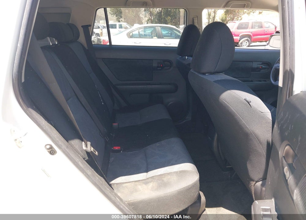 2012 SCION XB VIN: JTLZE4FE8CJ017604