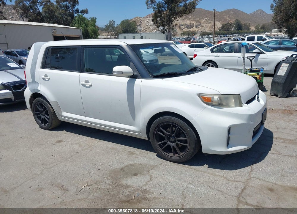 2012 SCION XB VIN: JTLZE4FE8CJ017604