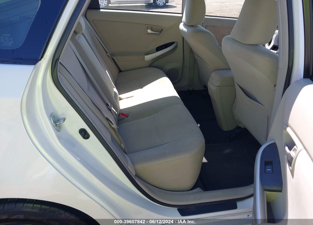2013 TOYOTA PRIUS VIN: JTDKN3DU0D5583011