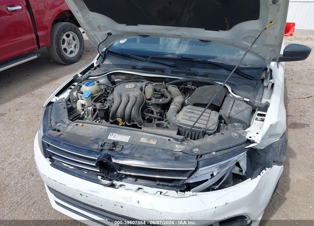 2015 VOLKSWAGEN JETTA 2.0L S VIN: 3VW2K7AJ8FM353740