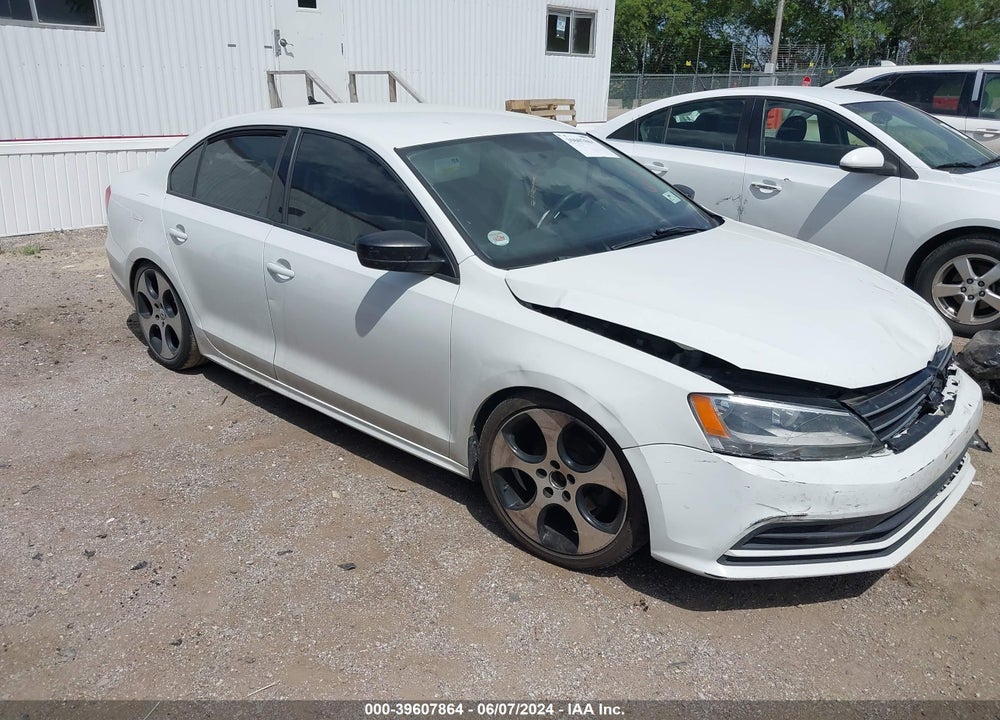 2015 VOLKSWAGEN JETTA 2.0L S VIN: 3VW2K7AJ8FM353740