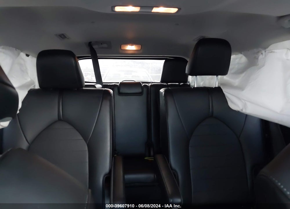2021 TOYOTA HIGHLANDER XLE VIN: 5TDGZRAH8MS044148