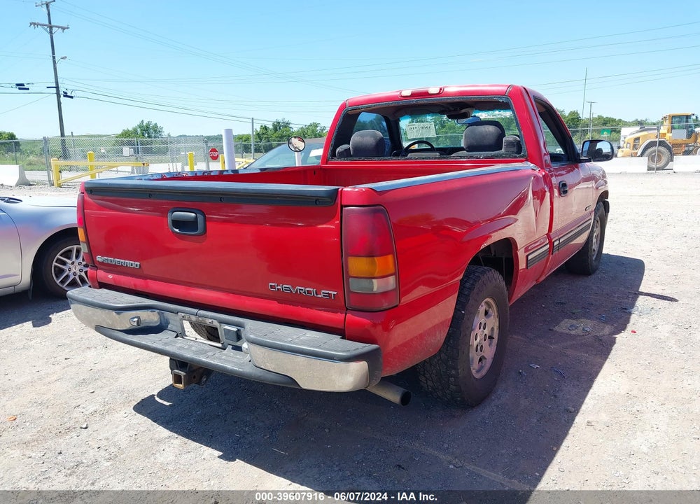 2000 CHEVROLET SILVERADO 1500 LS VIN: 1GCEC14T5YZ133898