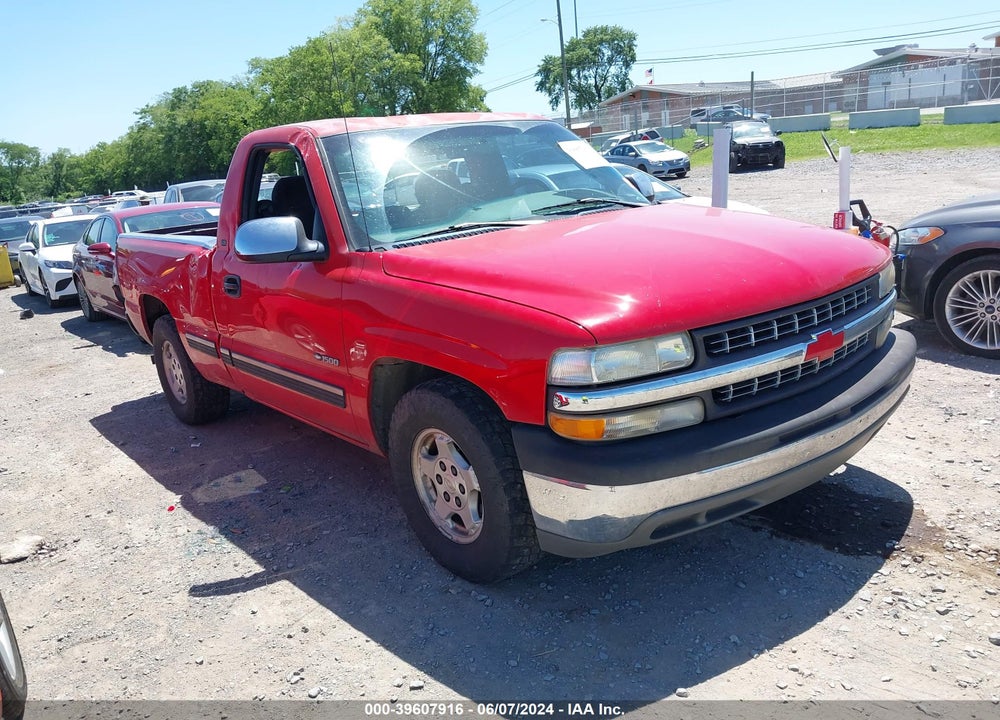 2000 CHEVROLET SILVERADO 1500 LS VIN: 1GCEC14T5YZ133898