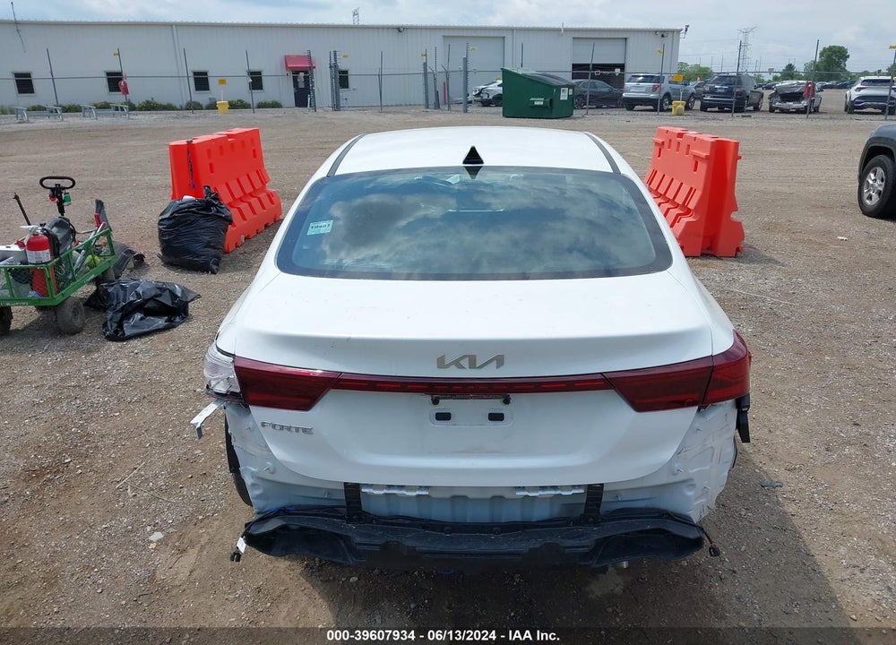 2023 KIA FORTE VIN: 3KPF24AD0PE607210