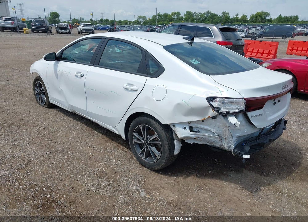 2023 KIA FORTE VIN: 3KPF24AD0PE607210
