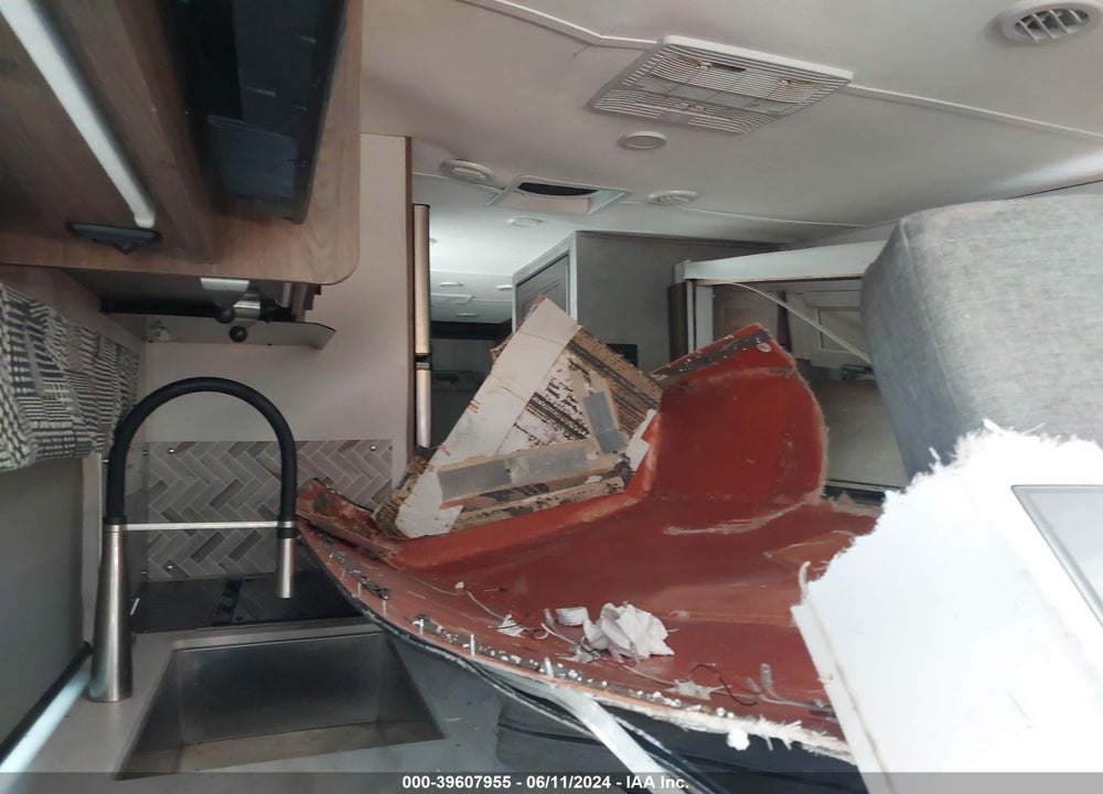 2022 FORD E-450 CUTAWAY VIN: 1FDXE4FN1NDC33617