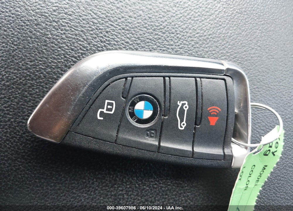 2020 BMW 330I VIN: 3MW5R1J00L8B16340