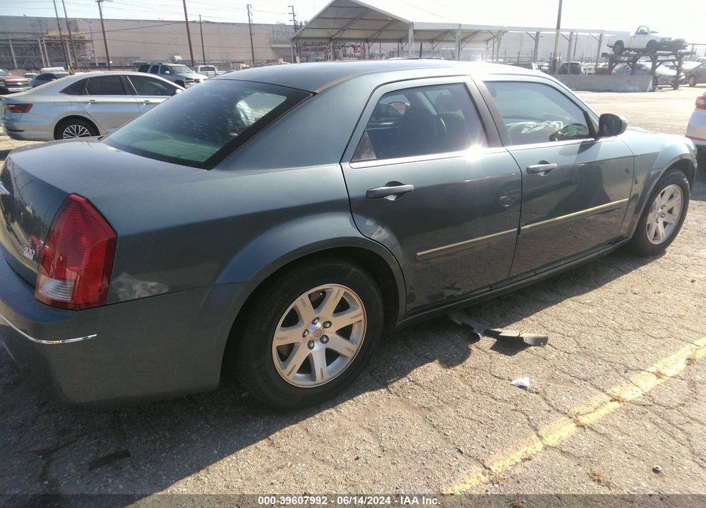 2006 CHRYSLER 300 TOURING VIN: 2C3KA53G16H196454