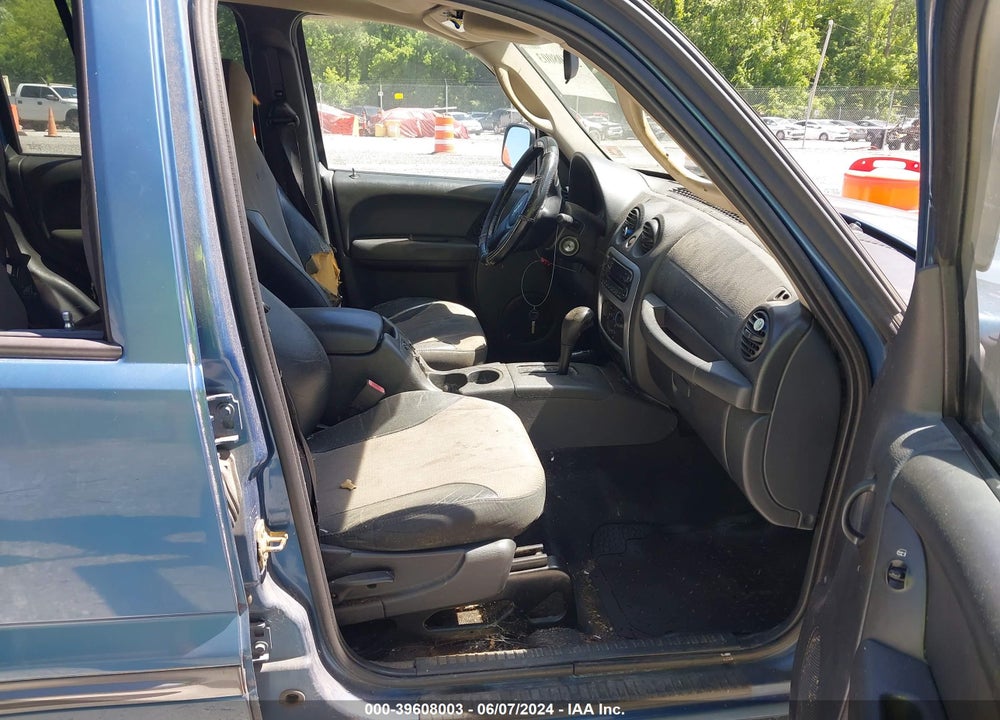 2004 JEEP LIBERTY SPORT VIN: 1J4GL48K24W178816
