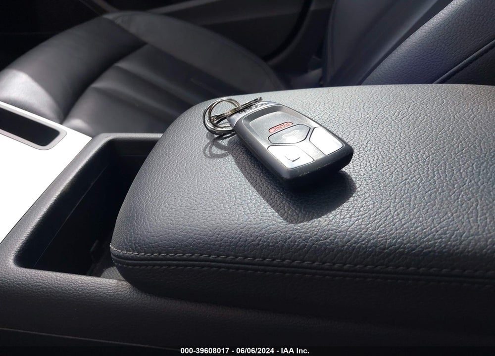 2017 AUDI A4 2.0T PREMIUM VIN: WAUENAF47HN001908