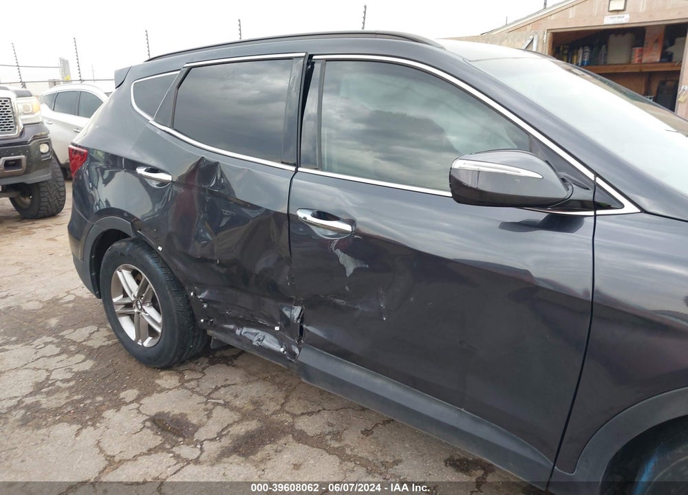 2018 HYUNDAI SANTA FE SPORT 2.4L VIN: 5XYZU3LB0JG531575