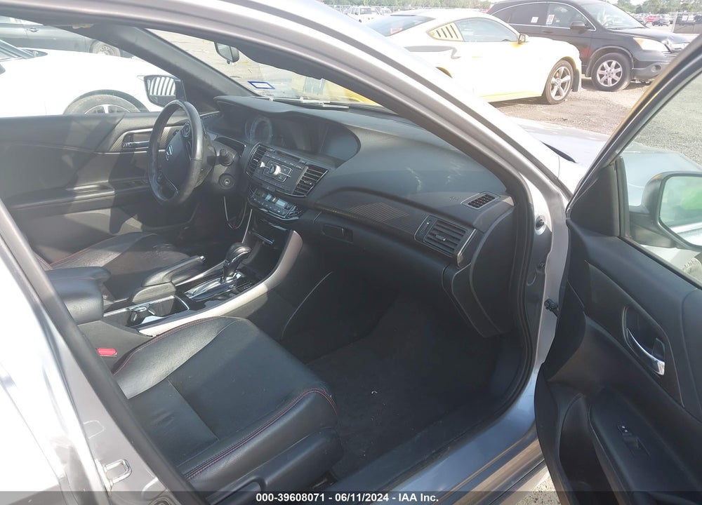 2017 HONDA ACCORD SPORT SE VIN: 1HGCR2F12HA150035