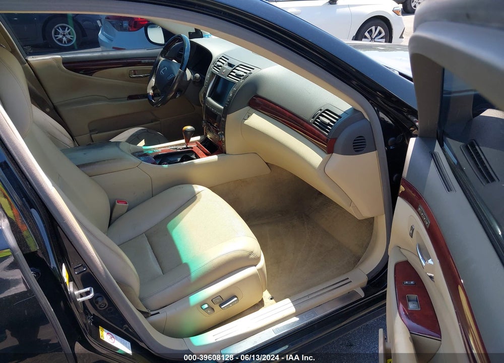 2009 LEXUS LS 460 VIN: JTHBL46F495087497