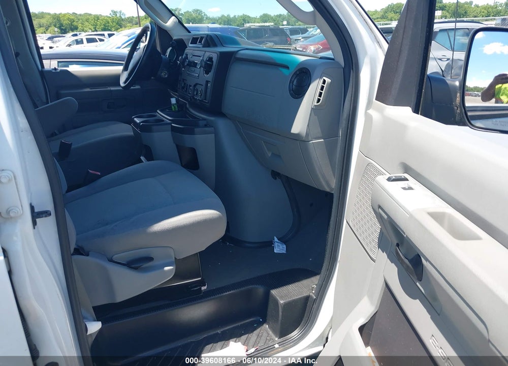 2010 FORD E-350 SUPER DUTY XLT VIN: 1FBSS3BL9ADA64662