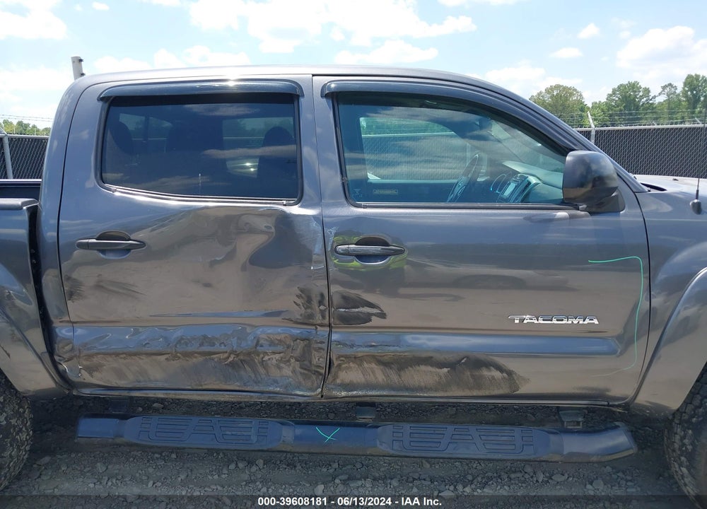 2015 TOYOTA TACOMA BASE V6 VIN: 5TFLU4EN7FX126109