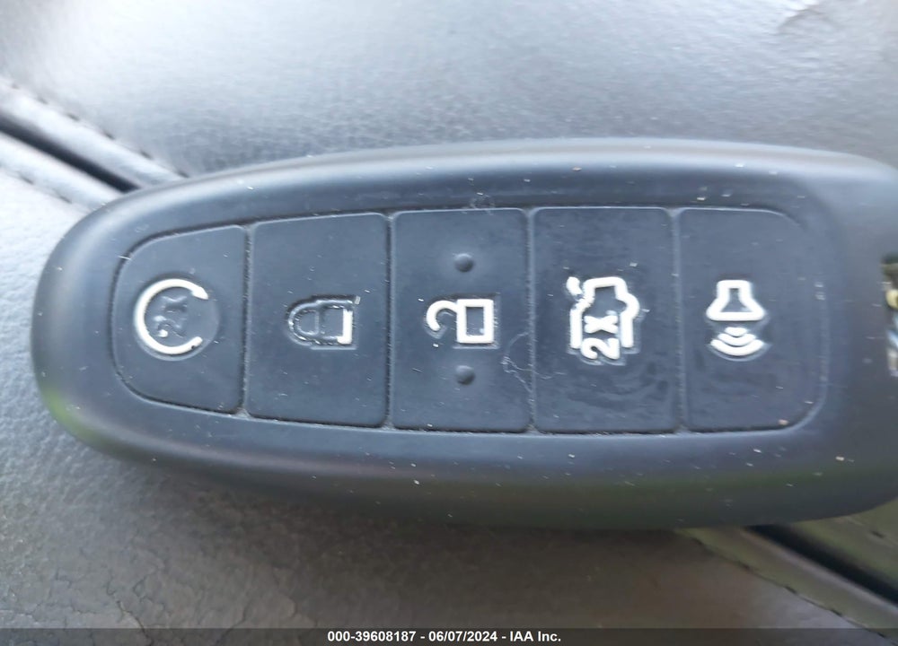 2014 LINCOLN MKT ECOBOOST VIN: 2LMHJ5AT3EBL52419