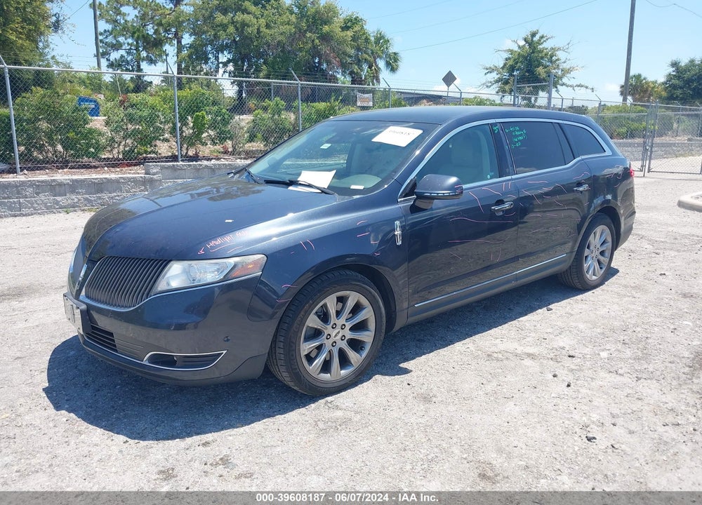 2014 LINCOLN MKT ECOBOOST VIN: 2LMHJ5AT3EBL52419
