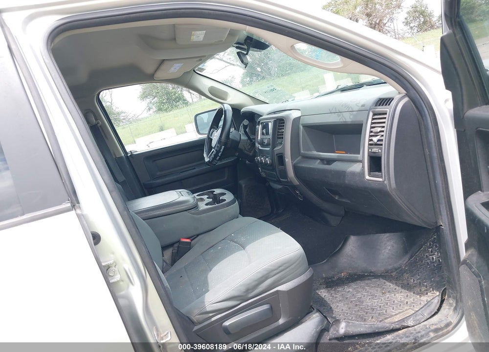 2013 RAM 1500 EXPRESS VIN: 1C6RR7FT4DS677402