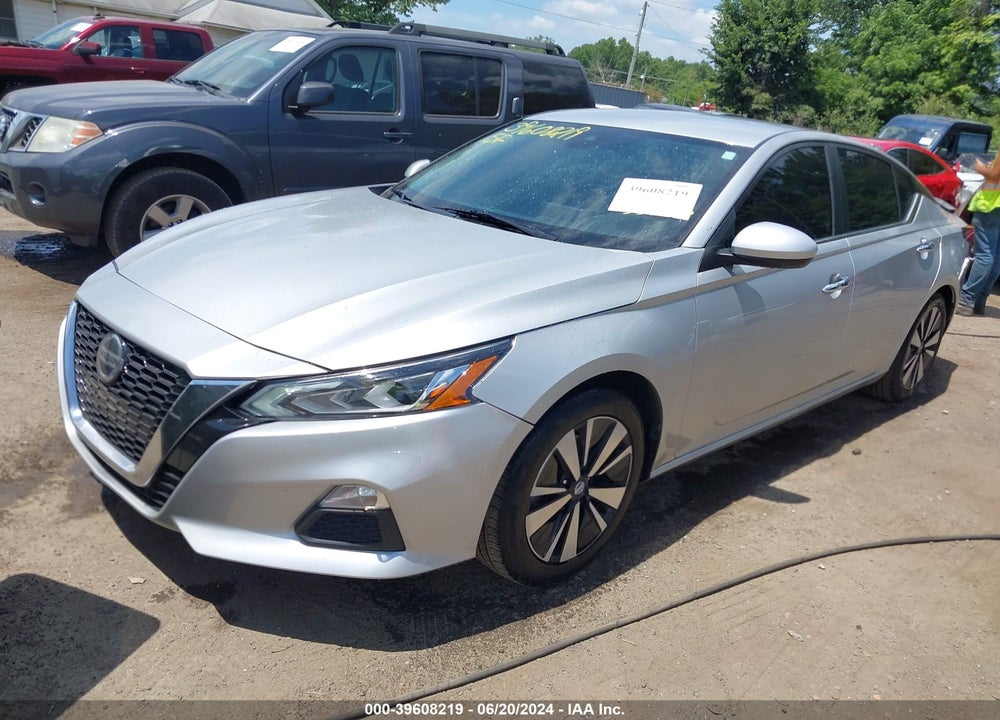 2021 NISSAN ALTIMA SV FWD VIN: 1N4BL4DV3MN366370