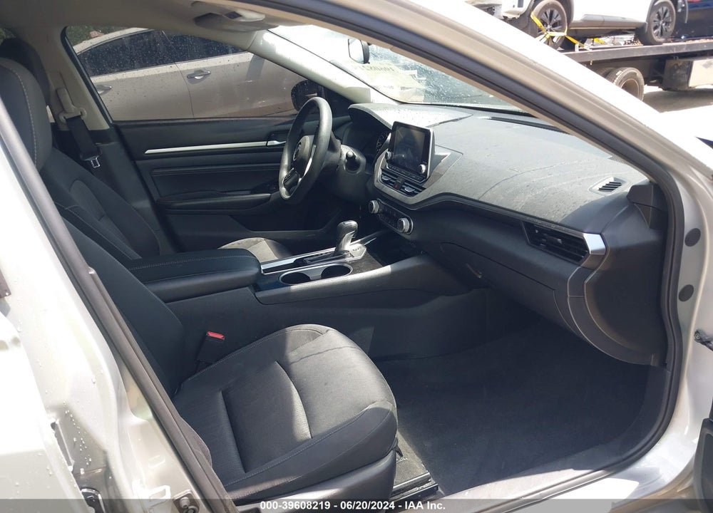 2021 NISSAN ALTIMA SV FWD VIN: 1N4BL4DV3MN366370