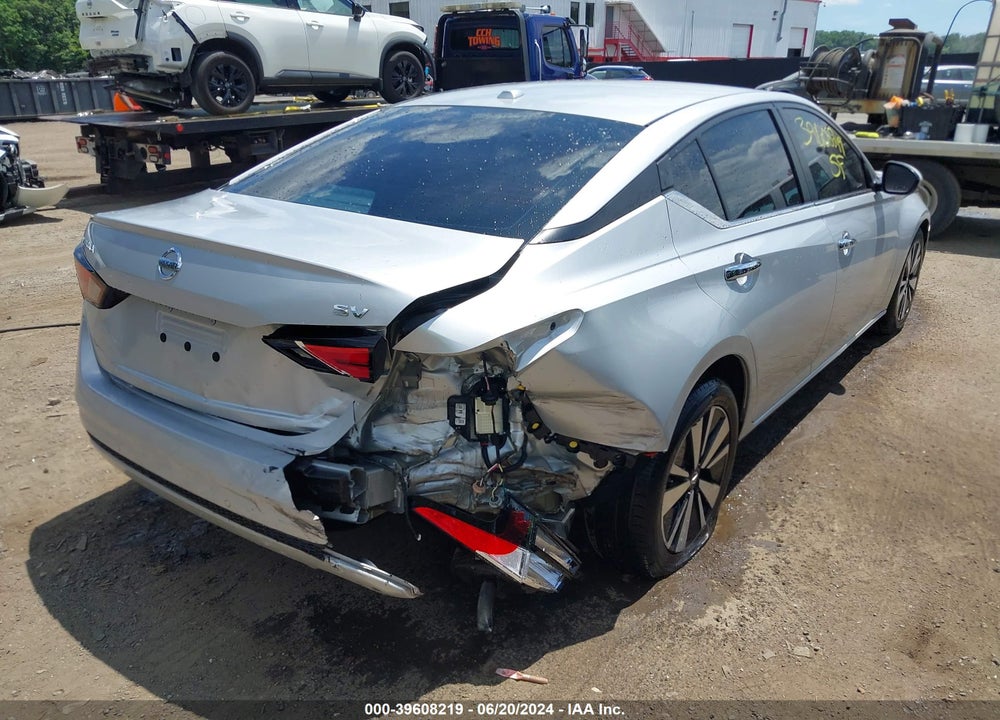 2021 NISSAN ALTIMA SV FWD VIN: 1N4BL4DV3MN366370
