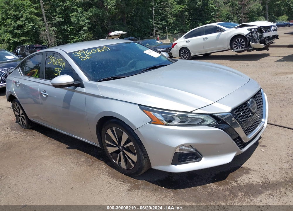 2021 NISSAN ALTIMA SV FWD VIN: 1N4BL4DV3MN366370