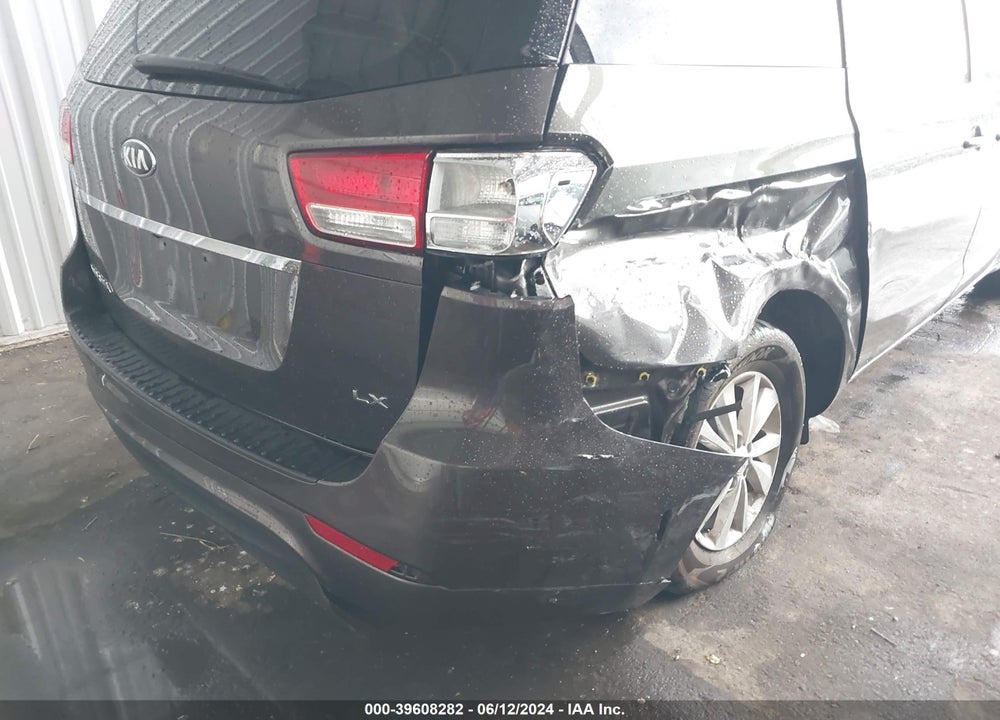 2015 KIA SEDONA LX VIN: KNDMB5C11F6073204