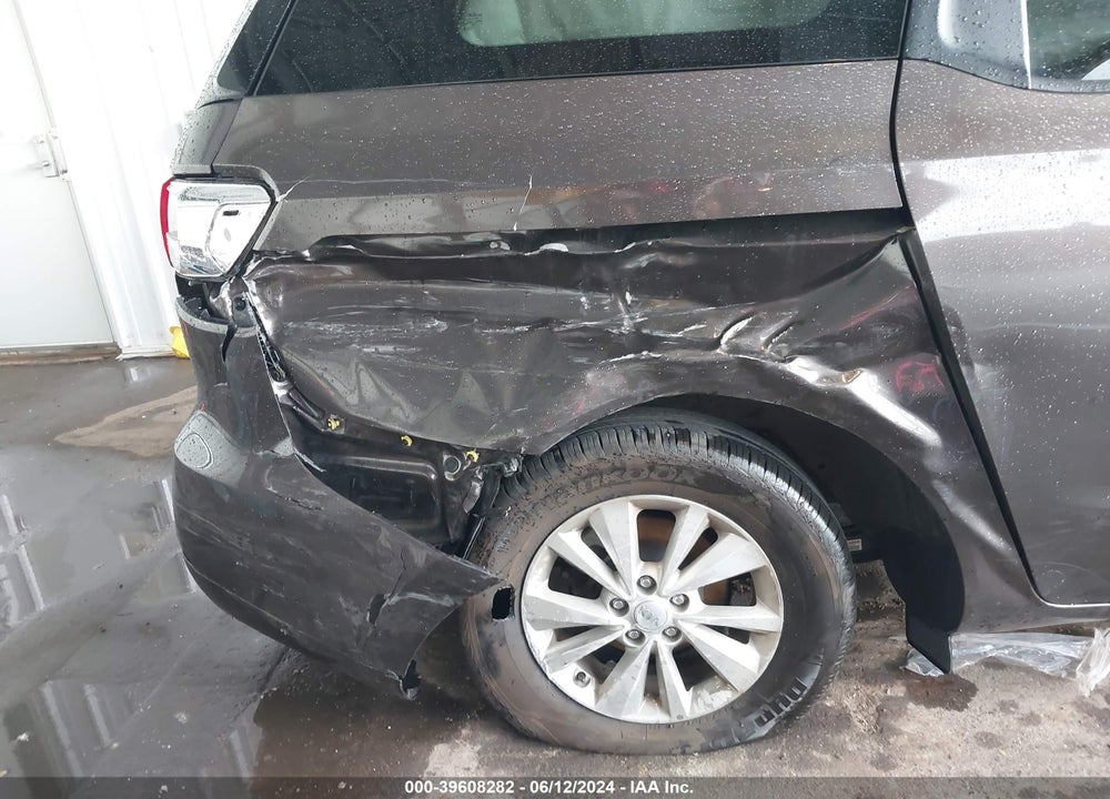 2015 KIA SEDONA LX VIN: KNDMB5C11F6073204