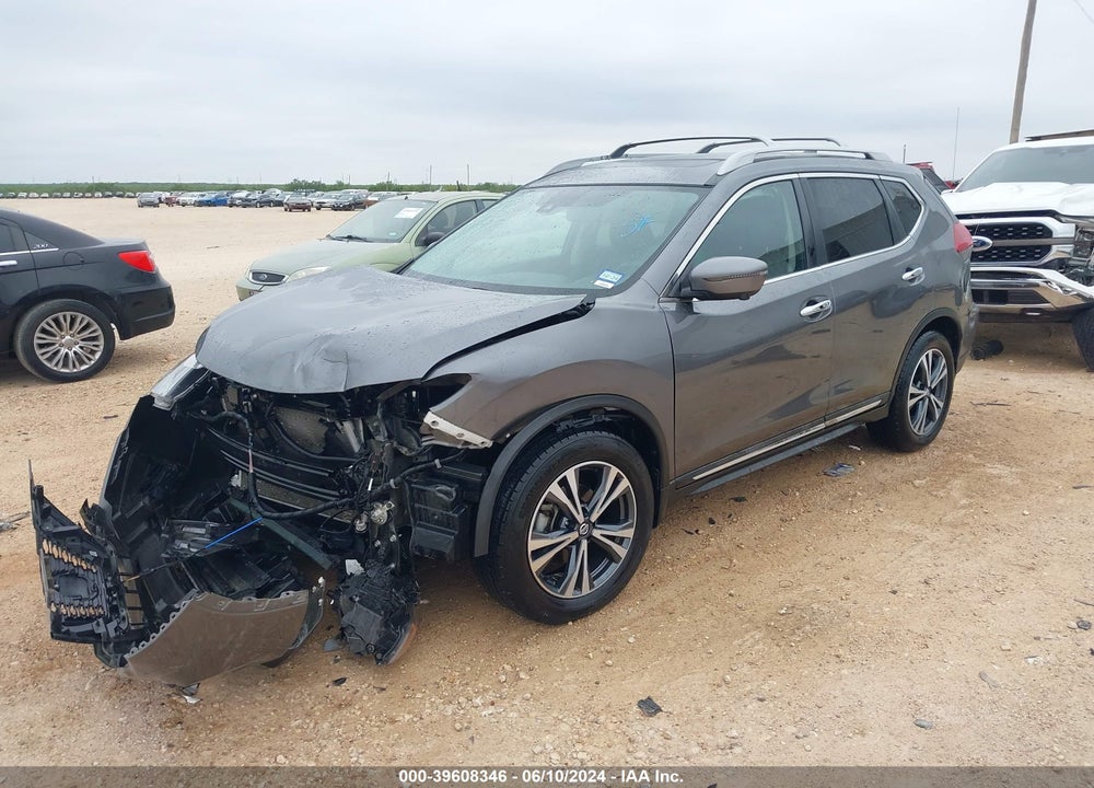 2018 NISSAN ROGUE SL VIN: 5N1AT2MT1JC843051