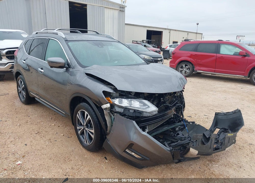 2018 NISSAN ROGUE SL VIN: 5N1AT2MT1JC843051