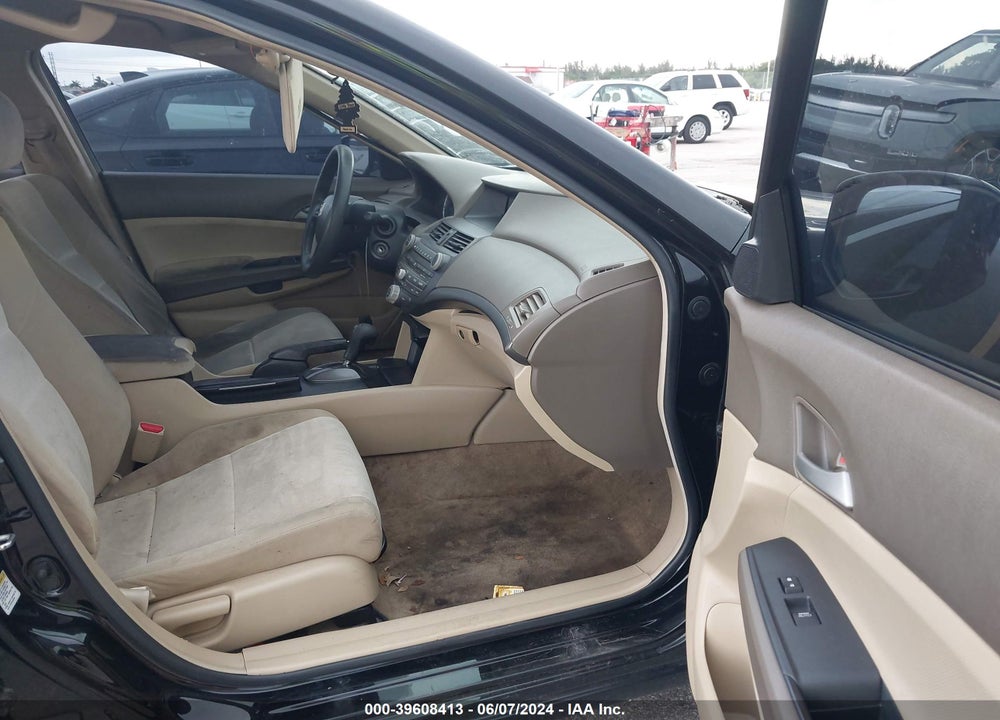 2009 HONDA ACCORD 2.4 LX-P VIN: 1HGCP26479A112219