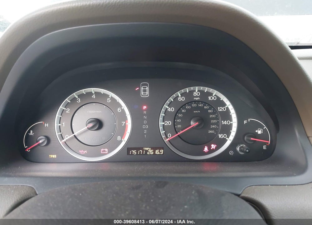 2009 HONDA ACCORD 2.4 LX-P VIN: 1HGCP26479A112219