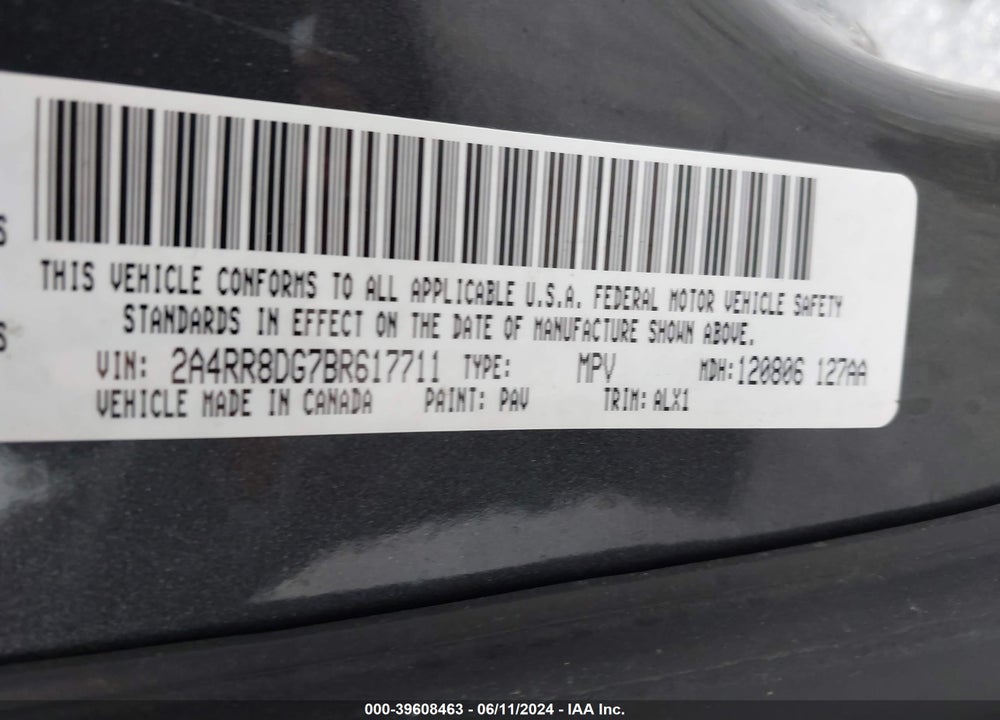 2011 CHRYSLER TOWN & COUNTRY TOURING-L VIN: 2A4RR8DG7BR617711