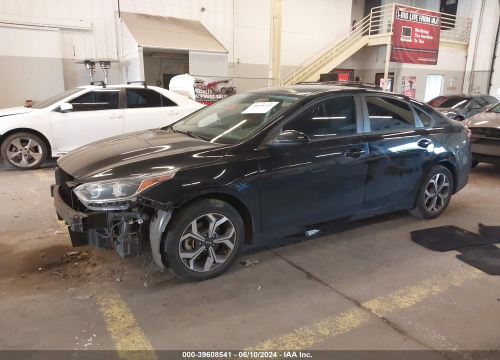 2019 KIA FORTE LXS VIN: 3KPF24AD3KE108765